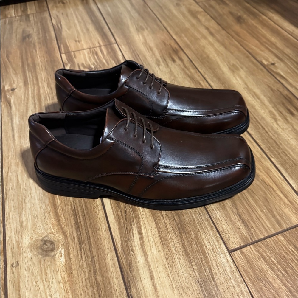Elegant Brown Faux Leather Oxfords with Cushioned Insole